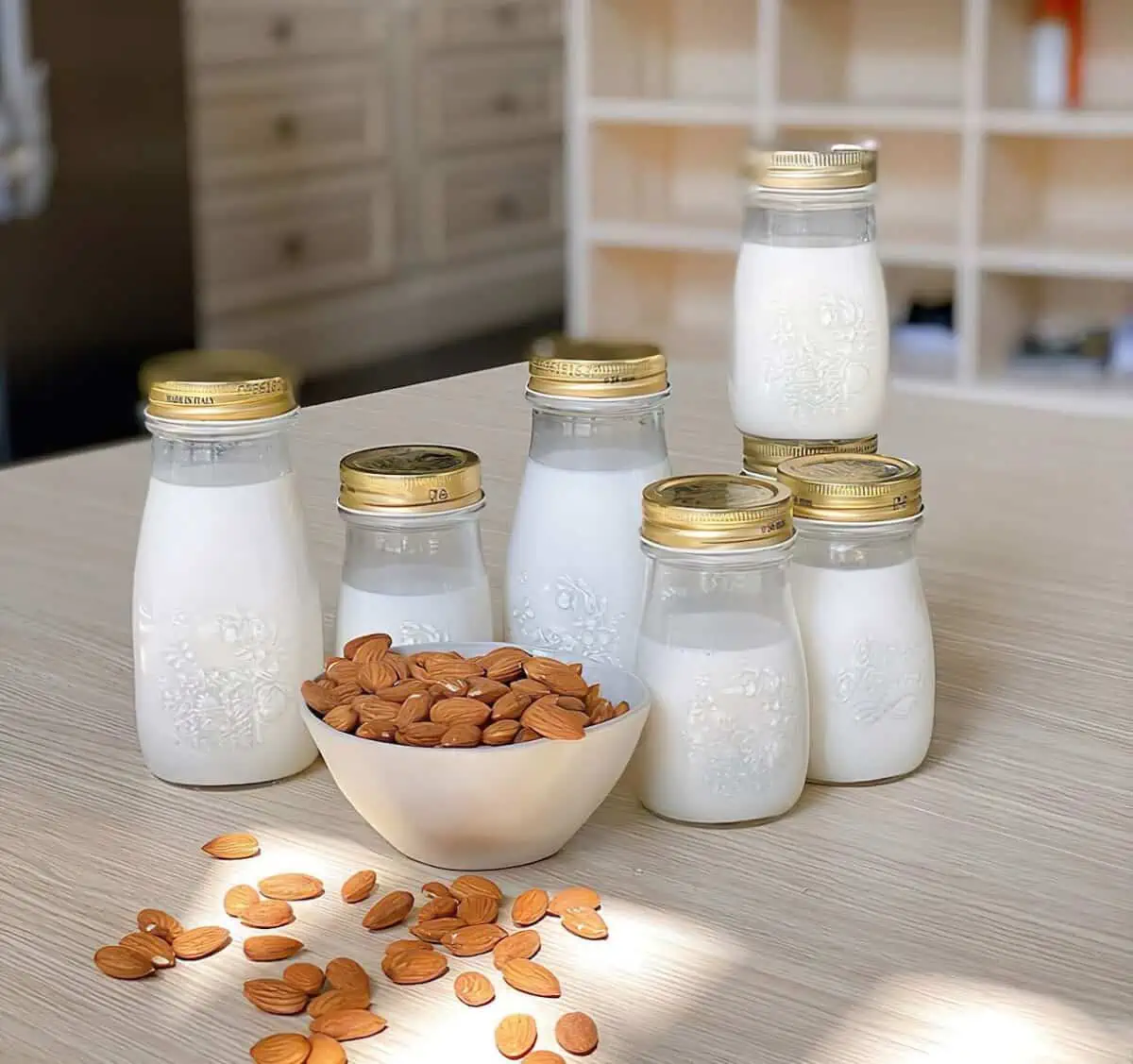 4 Types of Alternative Milk!